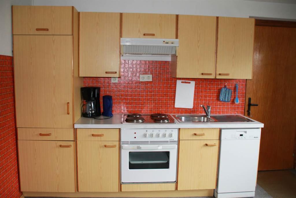 שרונס Gaestehaus Andrea מראה חיצוני תמונה