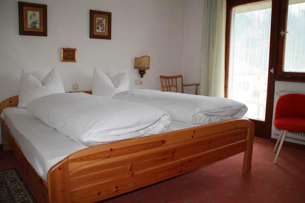 שרונס Gaestehaus Andrea מראה חיצוני תמונה